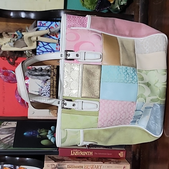 AUTHENTIC COACH PASTEL PATCHWORK POPPY SHOULDER BAG - Picture 4 of 9